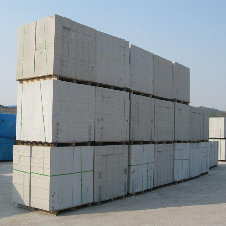 化州宁波台州金华厂家：加气砼砌块墙与粘土砖墙造价比照分析